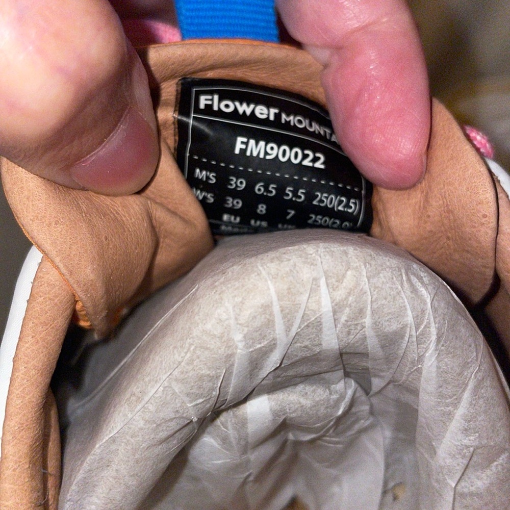 NWT Flower Mountain Washi Sneakers in Beige/White/Multi - Picture 13 of 16